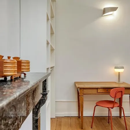 Apartment Bedroom 2 - Authentic Charm - Coliving Historic House